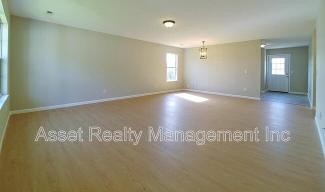 Building Photo - 3905 Hillside Terrace Ln