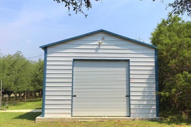 Building Photo - 1970 Co Rd 284