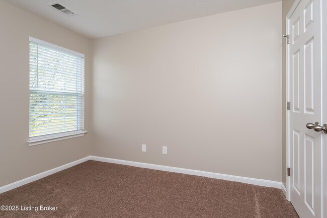 Building Photo - 11211 Sand Lake Ct