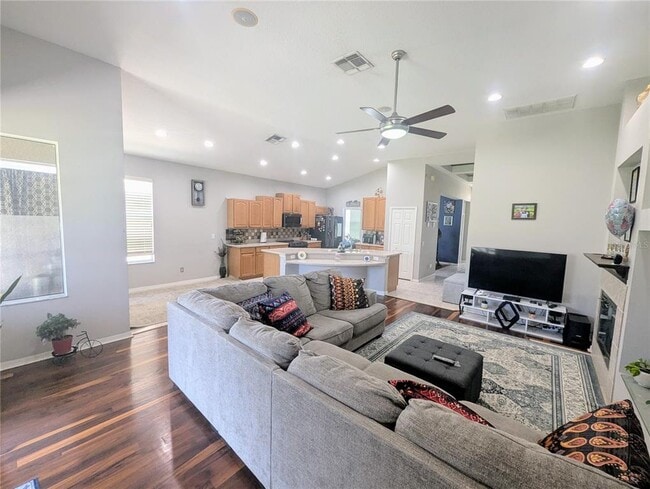 Building Photo - 11236 Blacksmith Dr