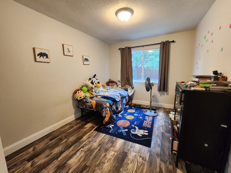 Building Photo - 4745 Purcell Dr
