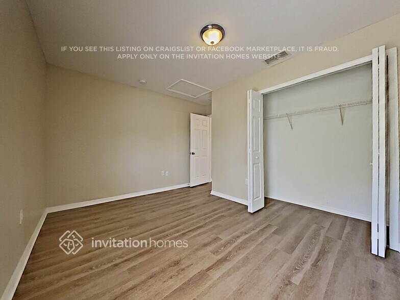Building Photo - 1865 Manitoba Ct
