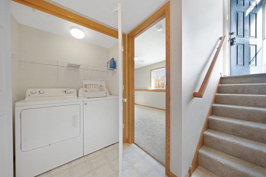 Laundry Room - 10022 Gentian Dr