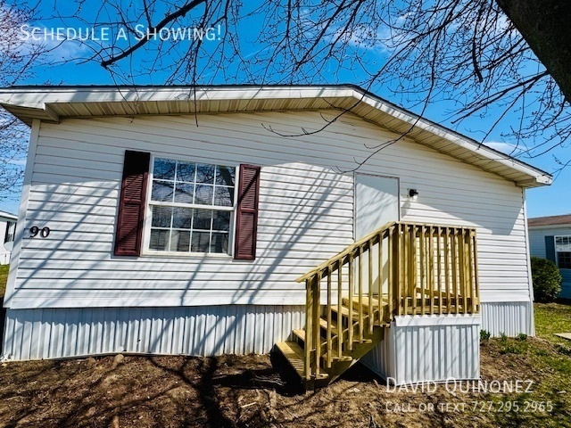 Building Photo - 701 Mill St