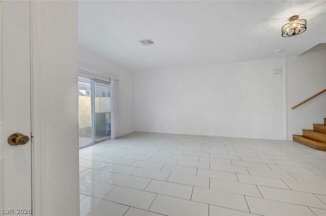 Building Photo - 1453 Morro Creek St