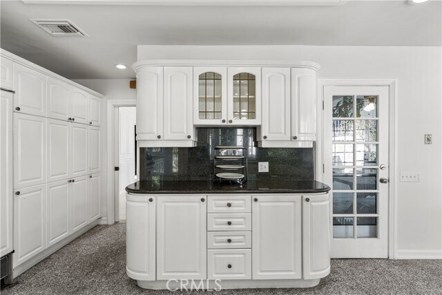 Building Photo - 3814 Alonzo Ave