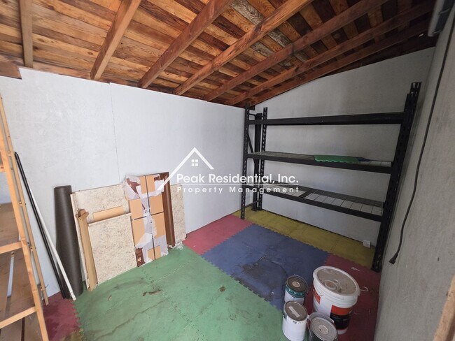 Building Photo - Very Nice 3bd/1.5ba House!
