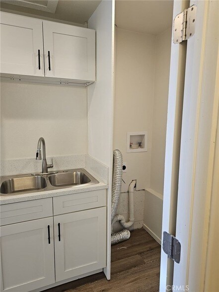 Building Photo - 35278 Acacia Ave