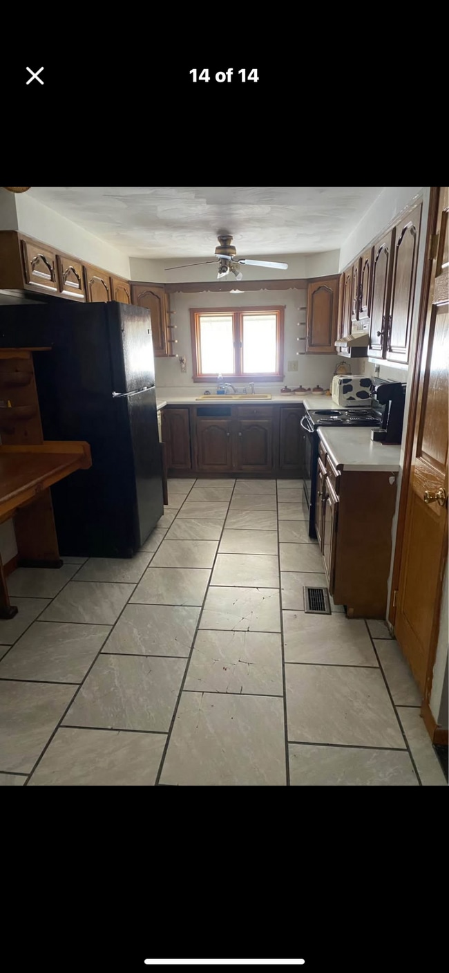 Building Photo - 106 Coin Dr