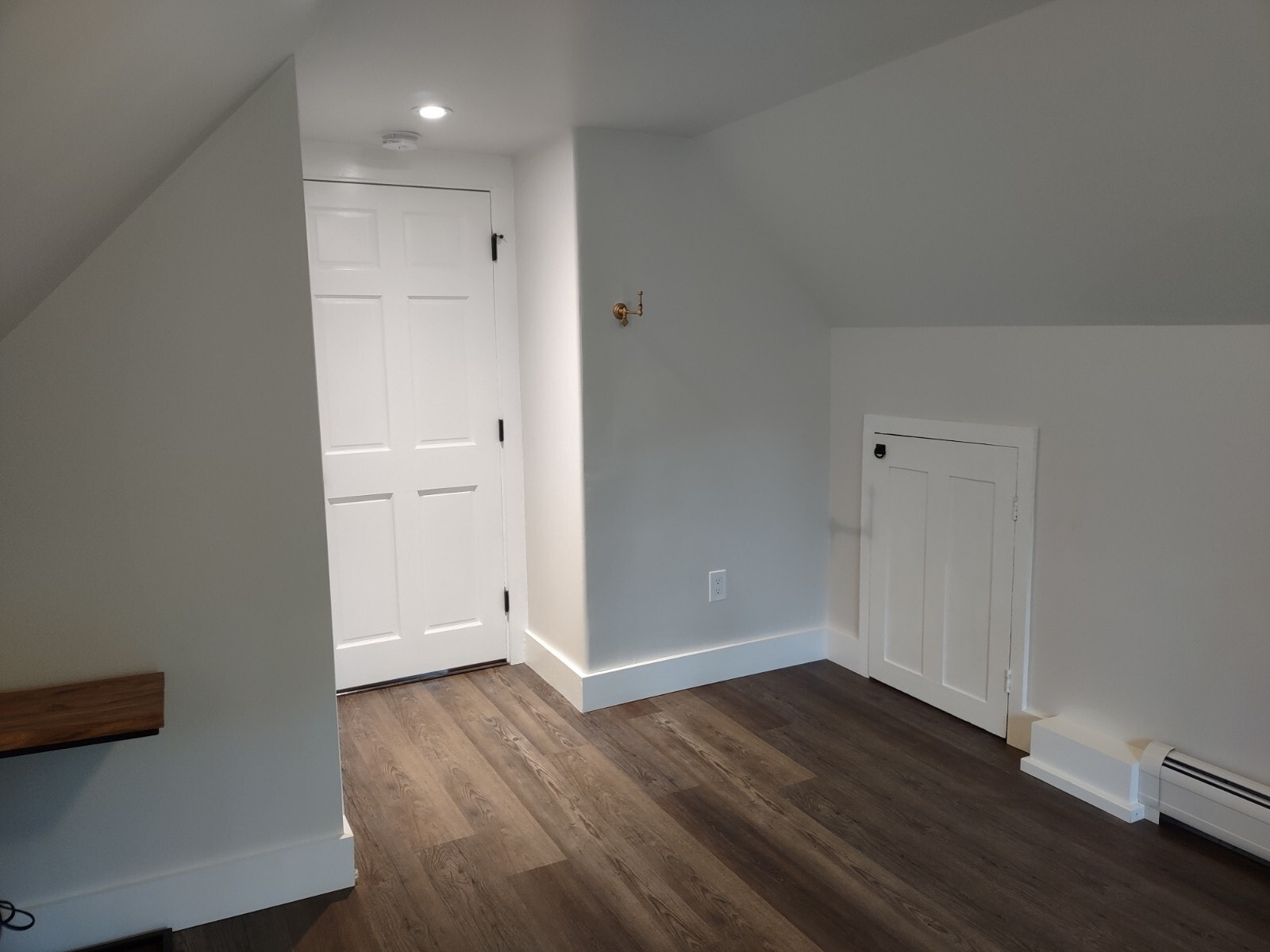 2nd Bedroom with large eaves storage - 27 Rock St
