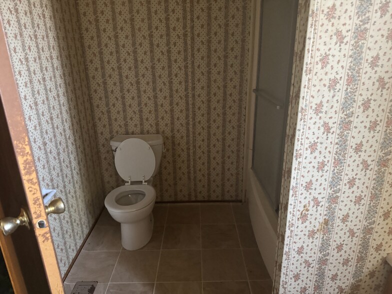 Building Photo - 5501 9th St