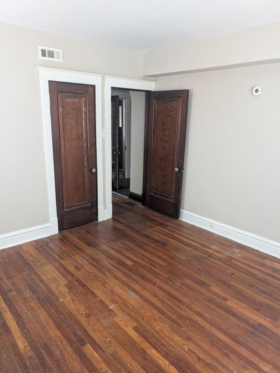 Building Photo - 5008 Newport Ave