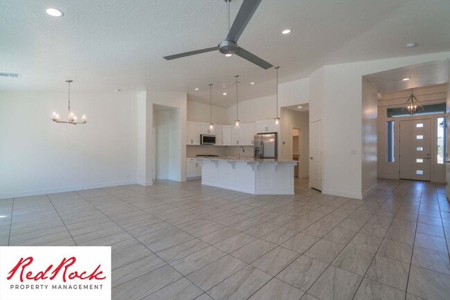 Building Photo - Come Live in the Desirable Sage Canyon Neighborhood!