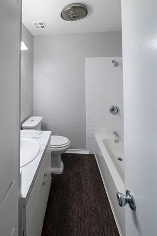 Building Photo - 704 Kindred Ln