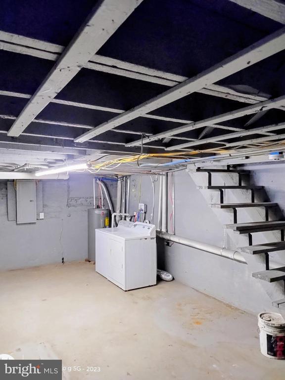 Building Photo - 1224 Clover Ln