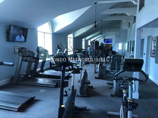 Building Photo - 5128 Conroy Rd