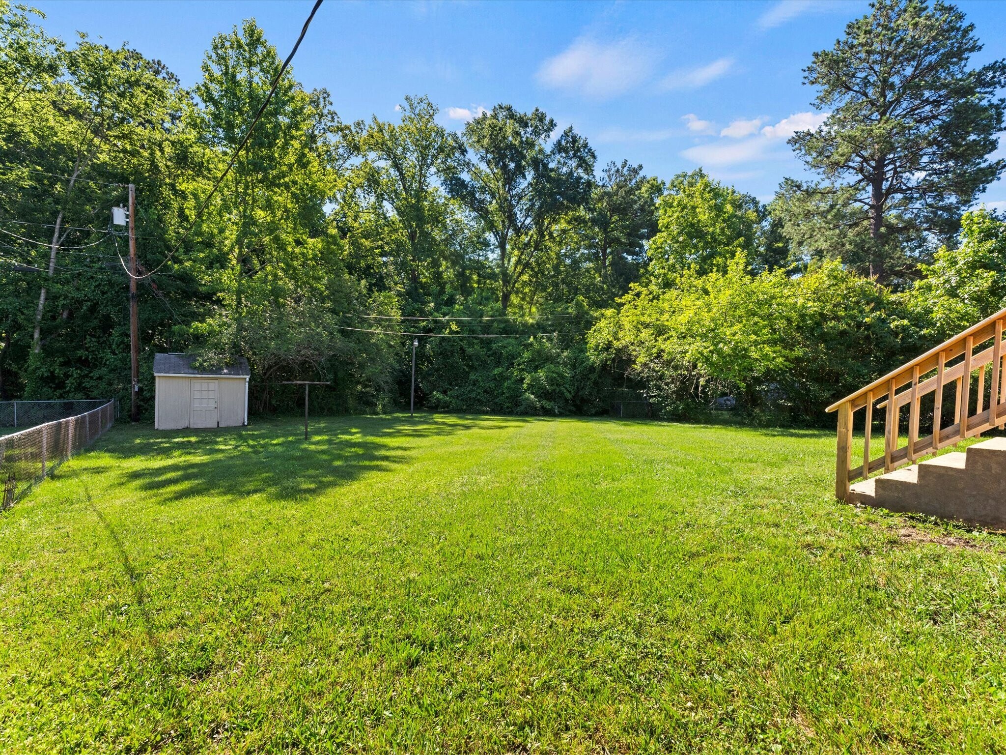 Building Photo - 3025 Glenan Dr