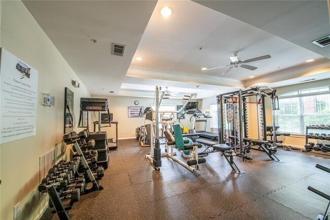 Building Photo - 3275 Lenox Rd NE