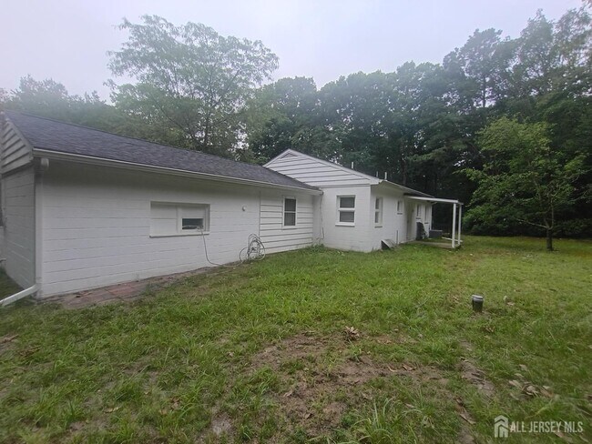 Building Photo - 710 Jackson Mills Rd
