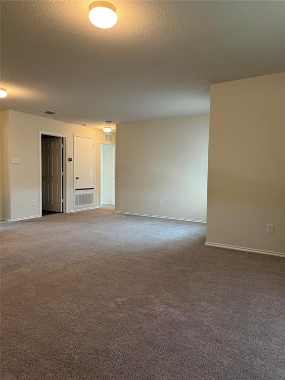 Building Photo - 201 Bedford Falls Ln