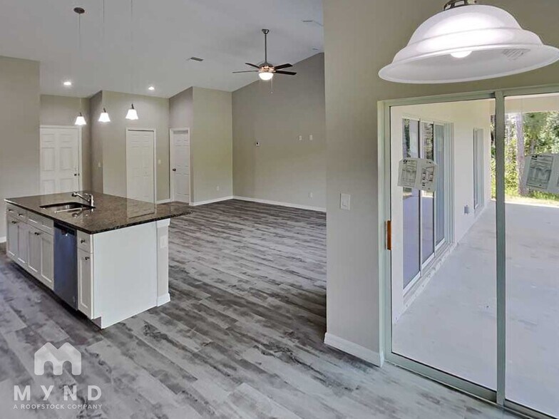 Building Photo - 7356 S Cameo Cir