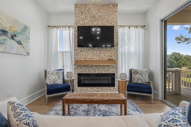 Building Photo - 1472 Georgia Pl