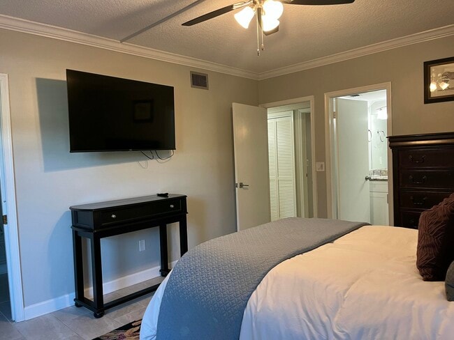 Building Photo - 13329 Polo Club Rd