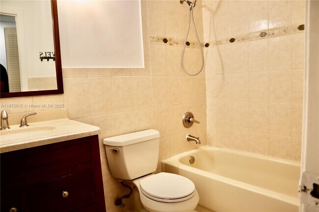 Building Photo - 9730 SW 148th Ave