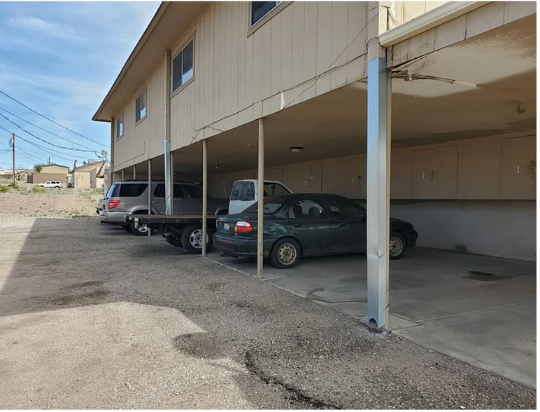 Building Photo - 3181 Kearsage Dr