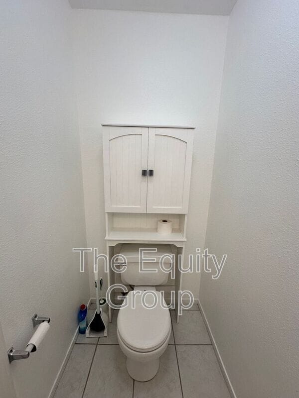 Building Photo - 5730 W Monte Verde Ct