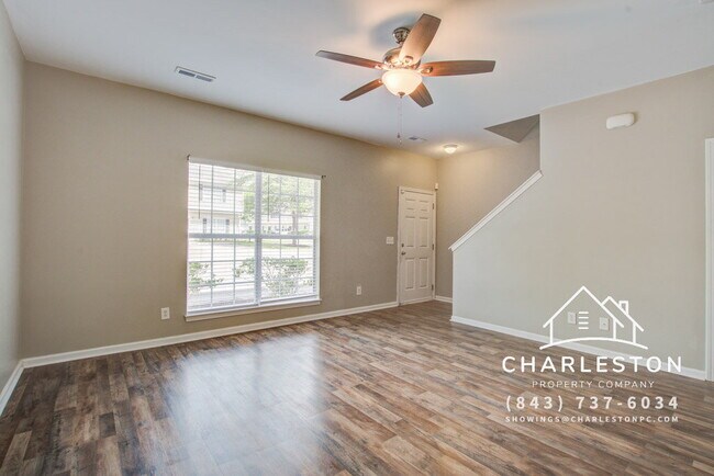 Building Photo - 1003 Lexi Ct