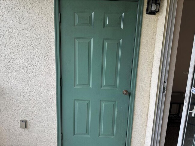 Building Photo - 8908 Legacy Ct