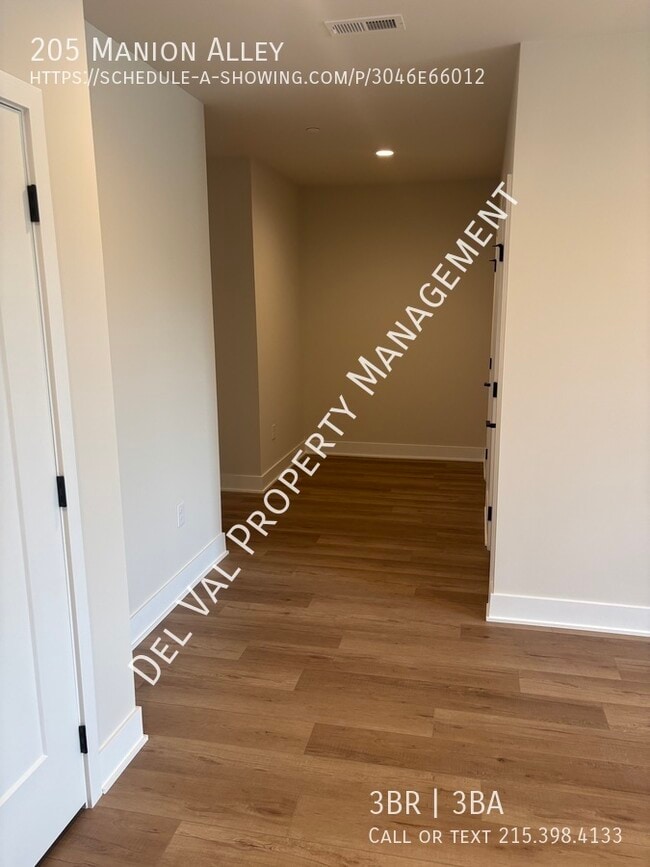 Building Photo - 205 Manion Aly