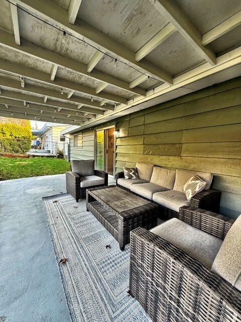 Building Photo - 318 E 28th St