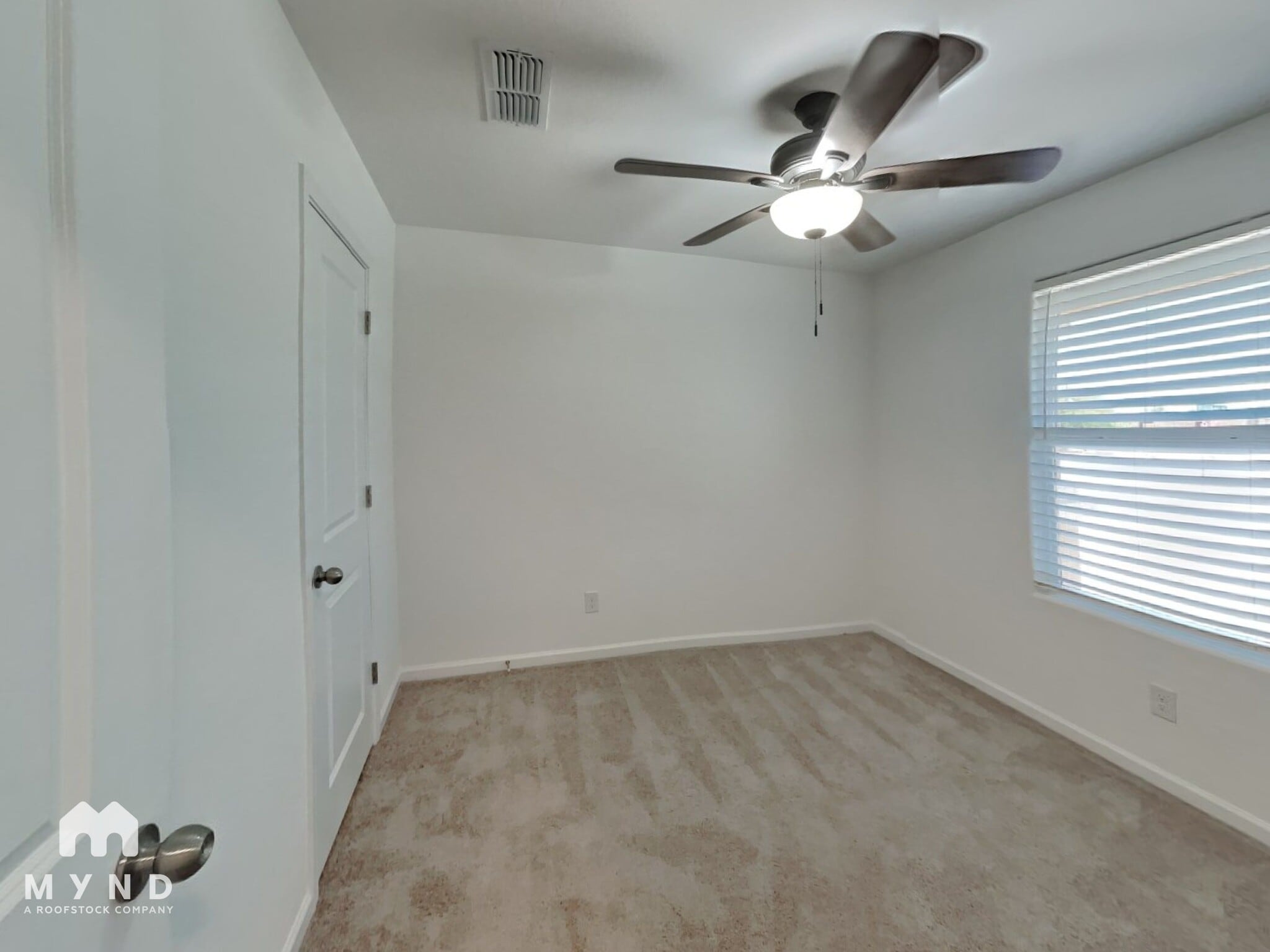 Building Photo - 9770 W Heather Dr