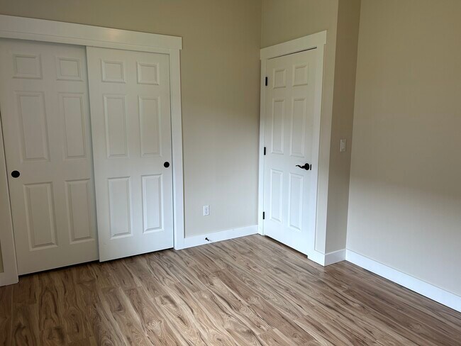 Building Photo - 6440 S Langston Rd