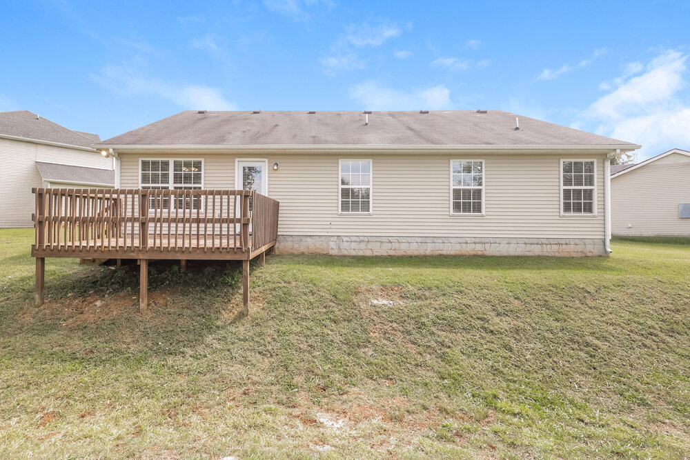 Building Photo - 1102 Nahanee Ct