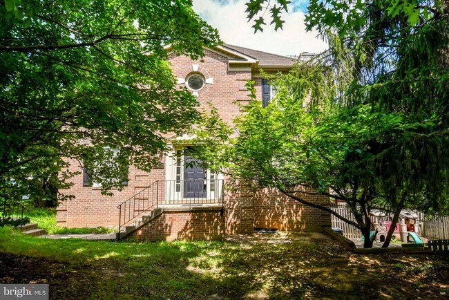 Building Photo - 16853 Capon Tree Ln