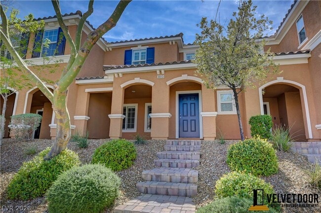 Building Photo - 3013 Camino Sereno Ave