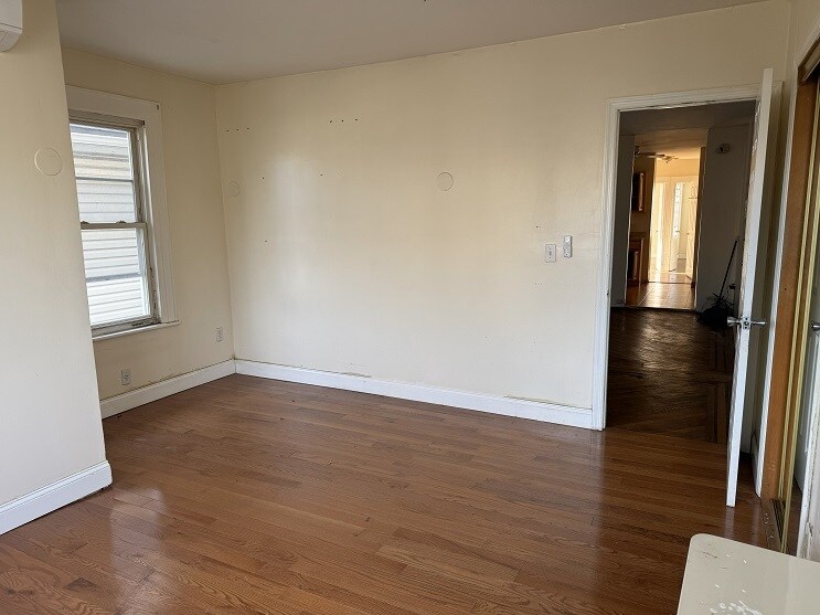 Building Photo - 8430 124th St