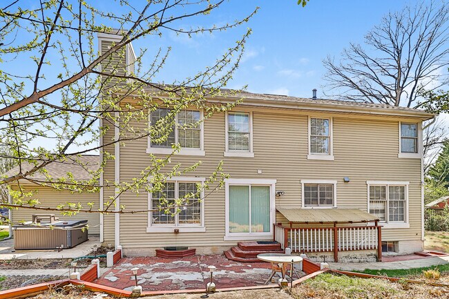 Building Photo - 4100 Ulster Rd