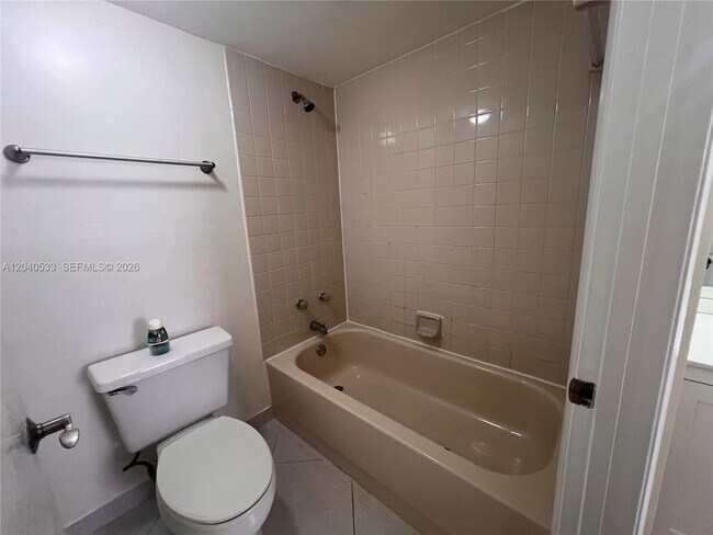 Building Photo - 5661 Riverside Dr