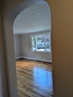 Building Photo - 50 Ridgeview Ave