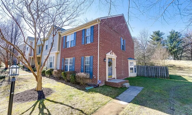 Building Photo - 4922 Bunclody Ct