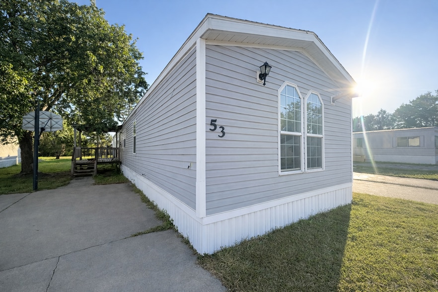 Building Photo - 5501 9th St