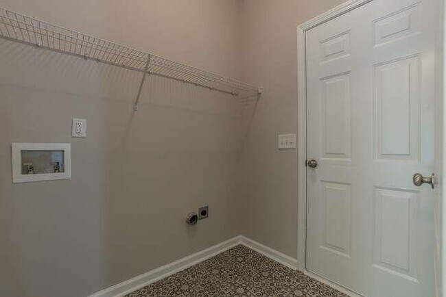 Building Photo - 1420 Jefferson Walk Cir