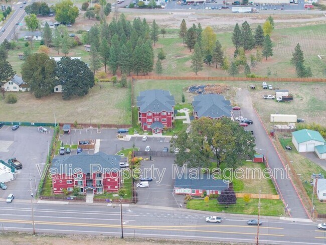 Building Photo - 13001 S Crompton Lane