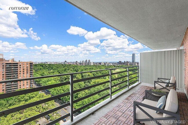 Building Photo - 372 Central Prk W