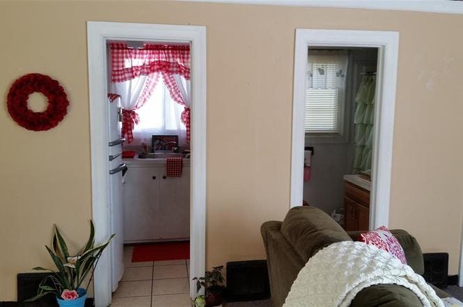 Building Photo - 49 Woodward Ave