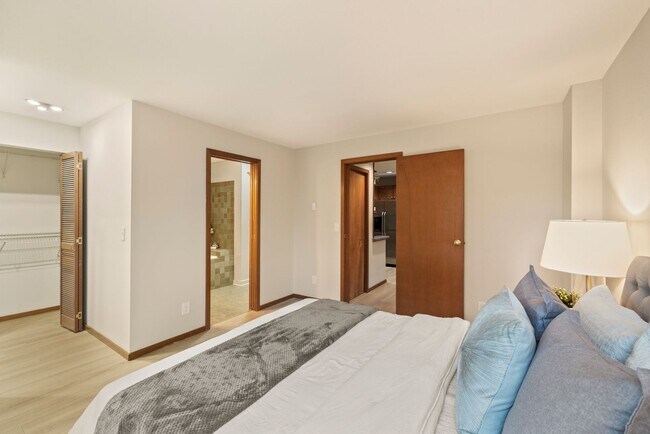 Building Photo - Embassy Condominiums - North Capitol Hill